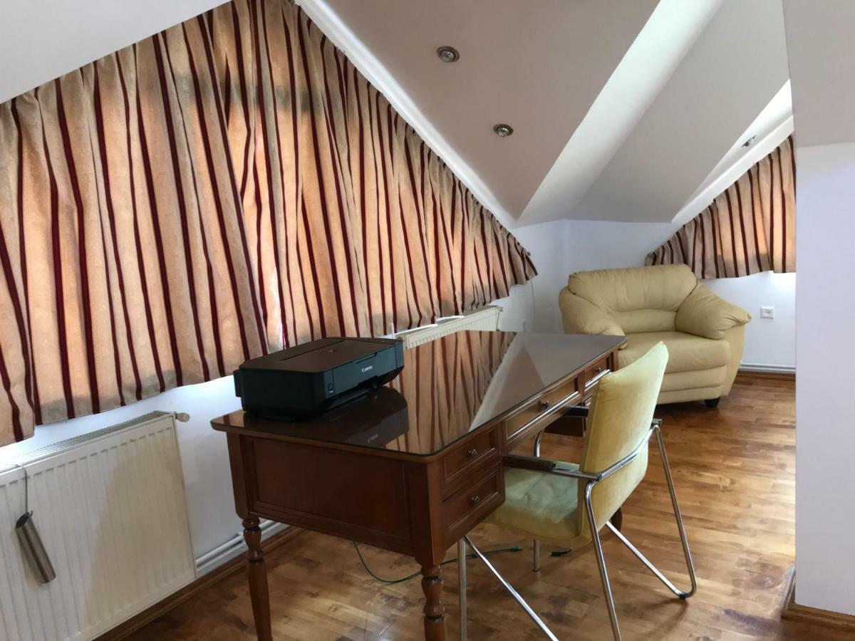 Villa Bonita En Plopilor Sibiu Extérieur photo